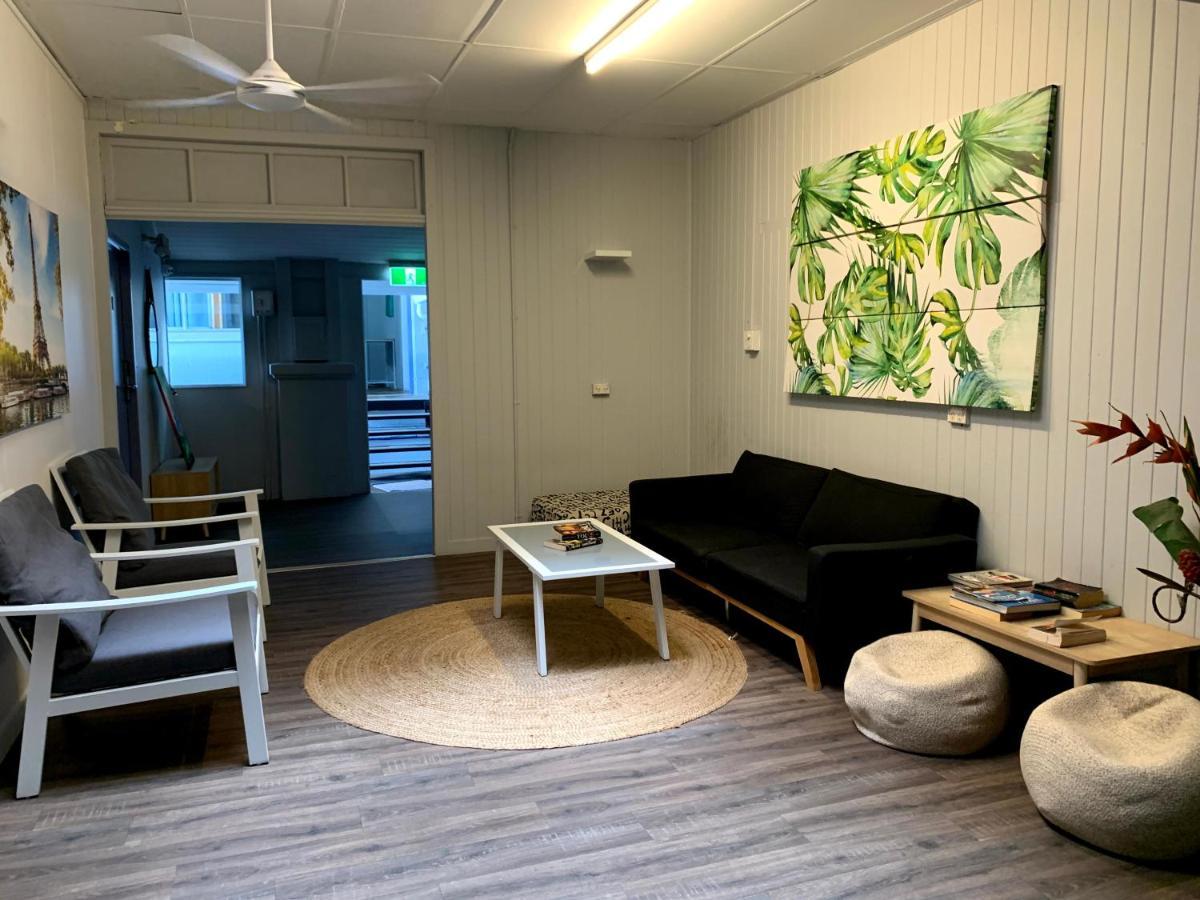 Mumma'S Hostel Cairns Extérieur photo